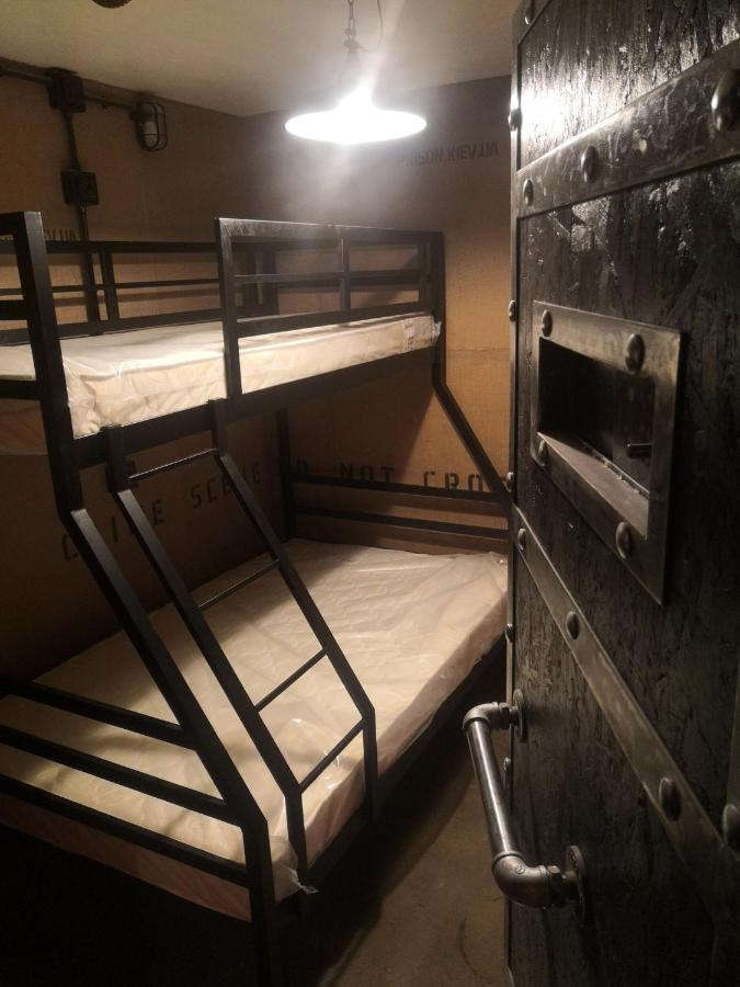 Hostel Prison Київ Екстер'єр фото