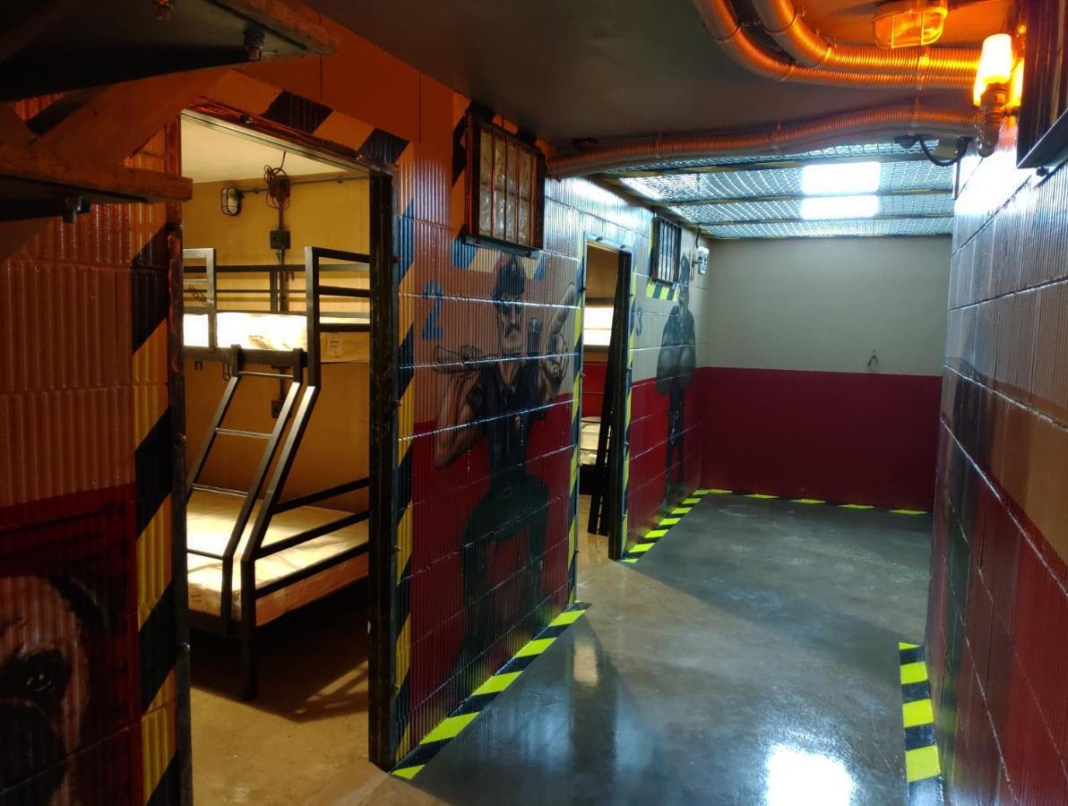 Hostel Prison Київ Екстер'єр фото